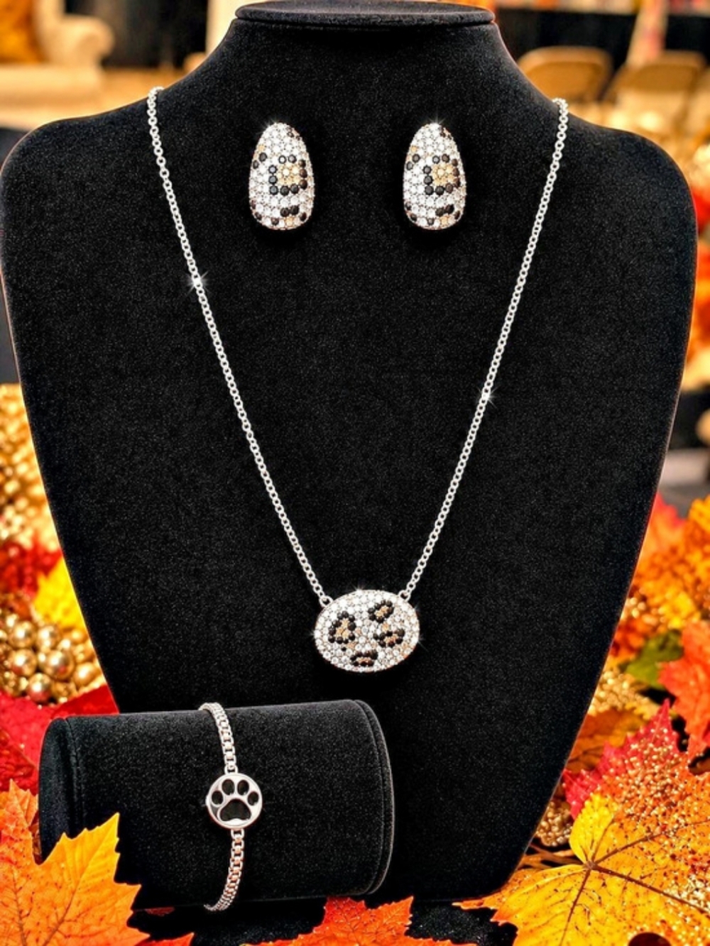 Park Lane Leo Necklace &Earrings Set, Paws Bracelet